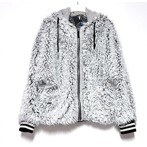 Free People | Fluffy Dolman Faux Fur Jacket XS/S - Picture 3 of 13